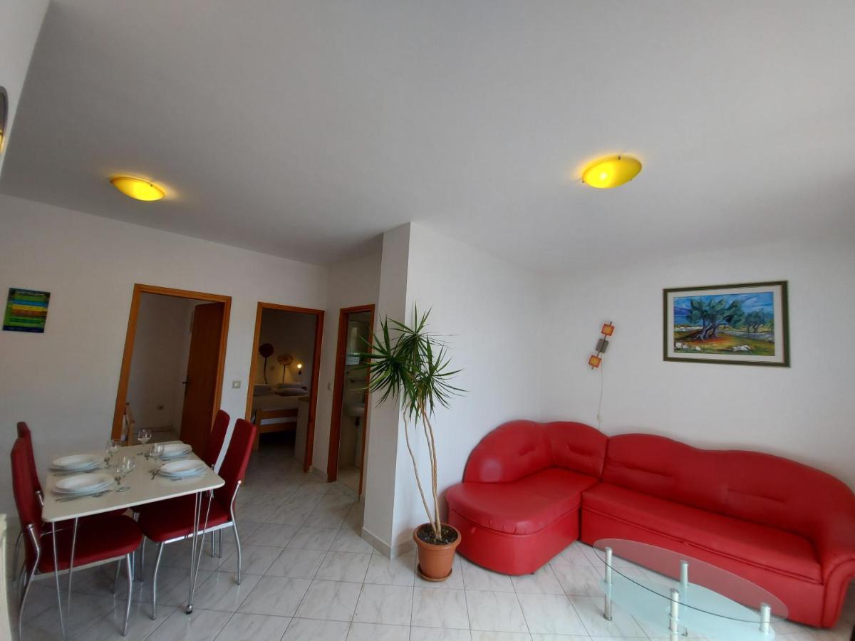 Sea & Honey Apartment Krk Town Bagian luar foto