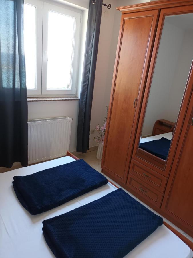 Sea & Honey Apartment Krk Town Bagian luar foto