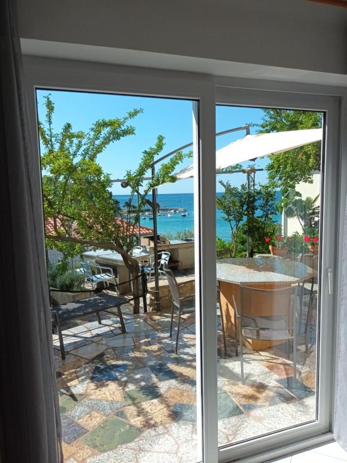 Sea & Honey Apartment Krk Town Bagian luar foto