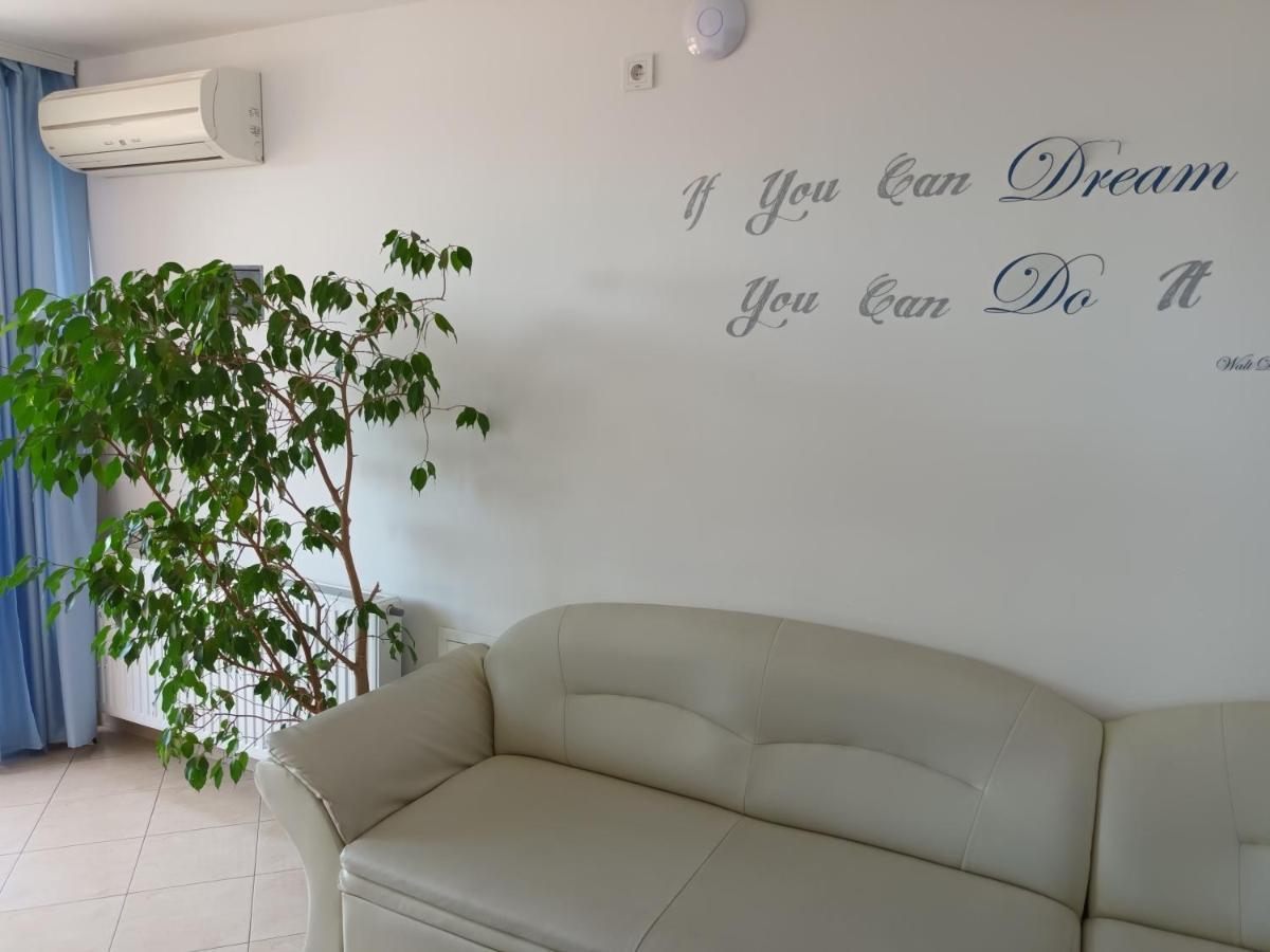 Sea & Honey Apartment Krk Town Bagian luar foto