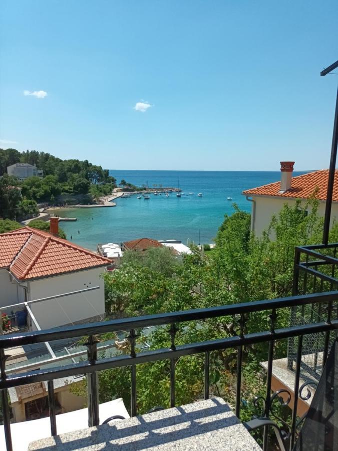 Sea & Honey Apartment Krk Town Bagian luar foto