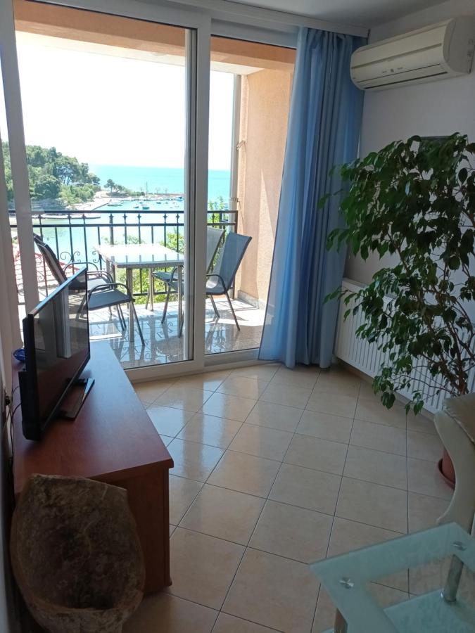 Sea & Honey Apartment Krk Town Bagian luar foto