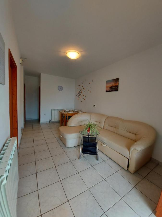 Sea & Honey Apartment Krk Town Bagian luar foto