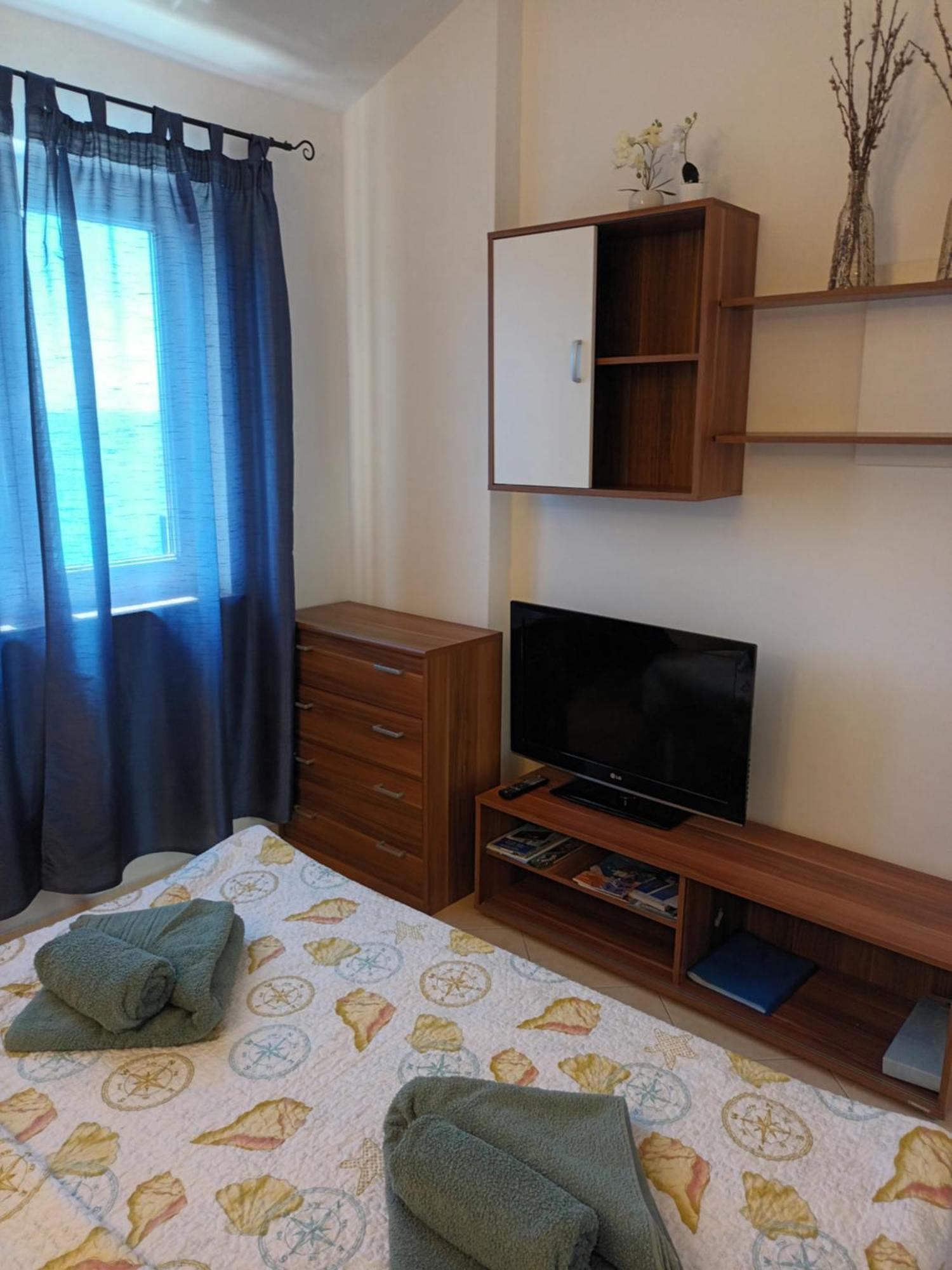 Sea & Honey Apartment Krk Town Bagian luar foto